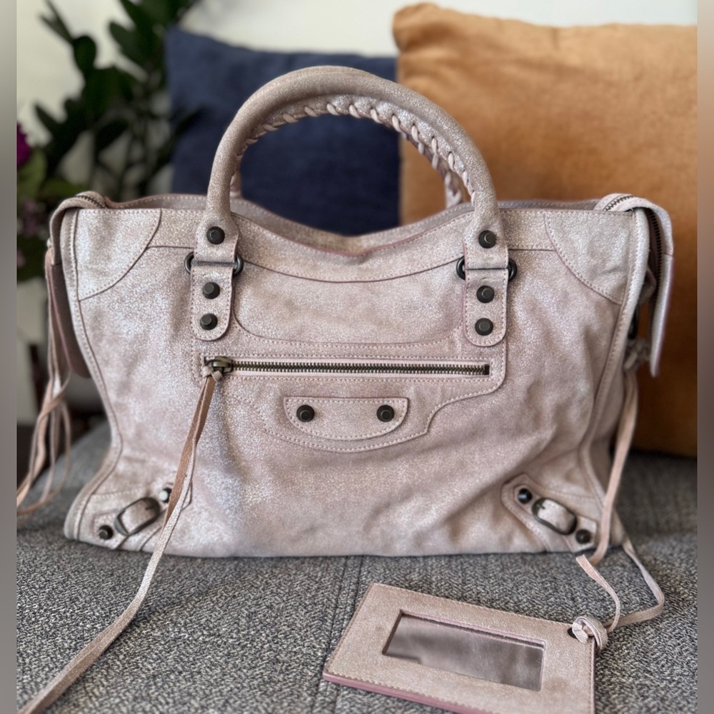 Balenciaga x Neiman Marcus Limited Edition City Bag - Picture 4 of 17